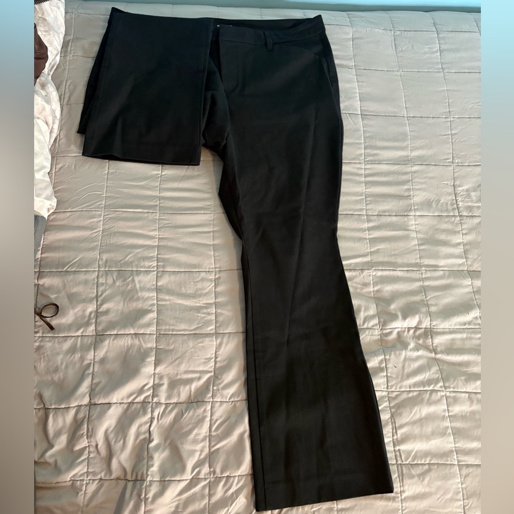 Old Navy Black Pixie Flare Pants